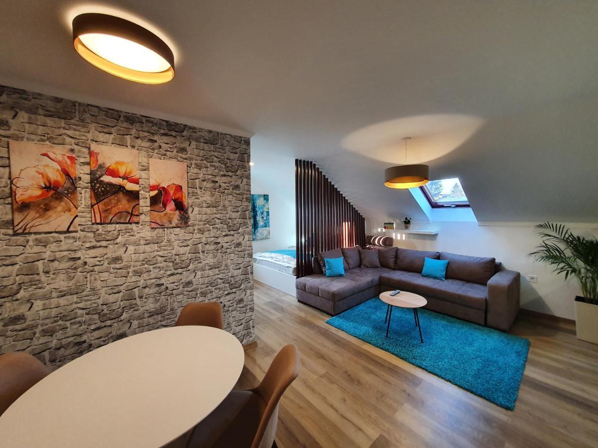 Reteskert Vendeghaz Es Apartman بيلاباتفالفا المظهر الخارجي الصورة