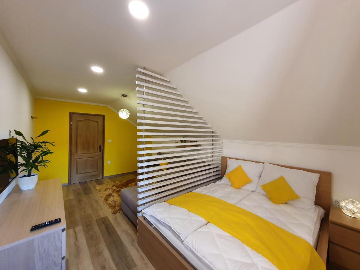 Reteskert Vendeghaz Es Apartman بيلاباتفالفا المظهر الخارجي الصورة