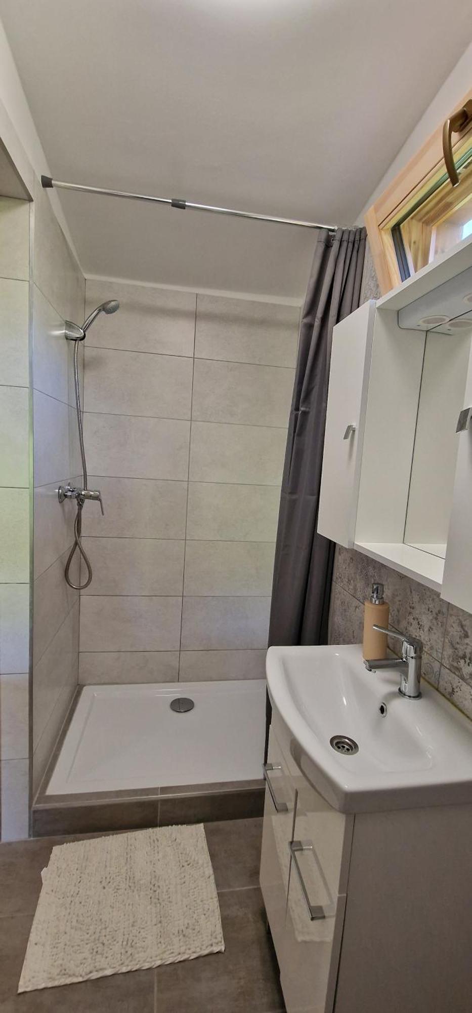 Reteskert Vendeghaz Es Apartman بيلاباتفالفا المظهر الخارجي الصورة